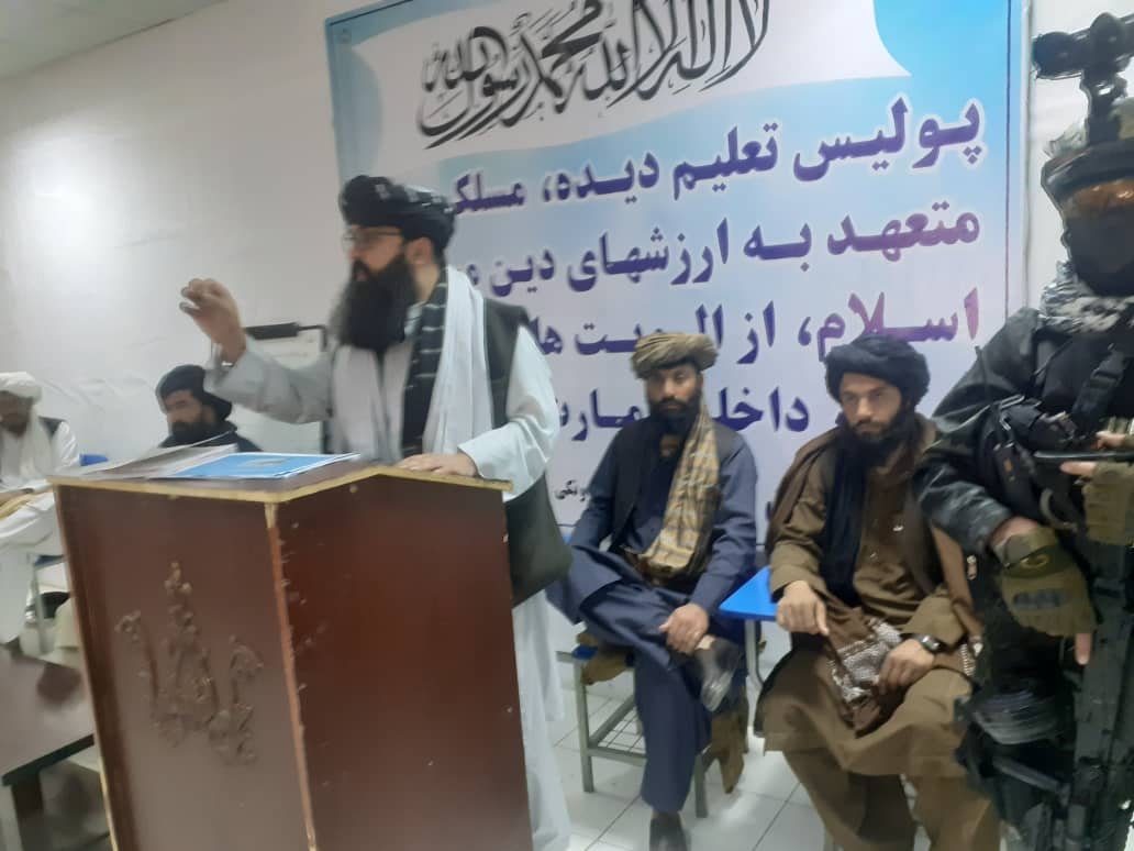 معاون نظامی