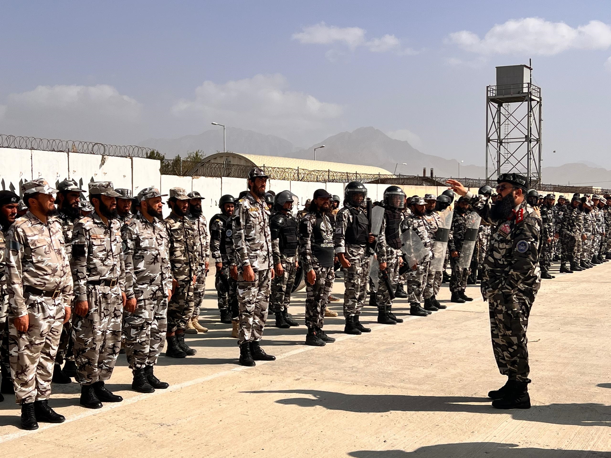 معاون نظامی 